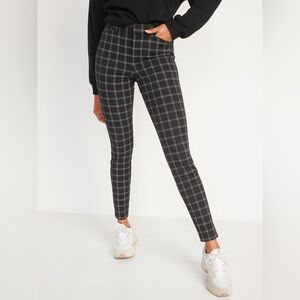 High Waisted Printed Plaid Black & White Skinny Pixie Pants Old Navy Size 2 XS